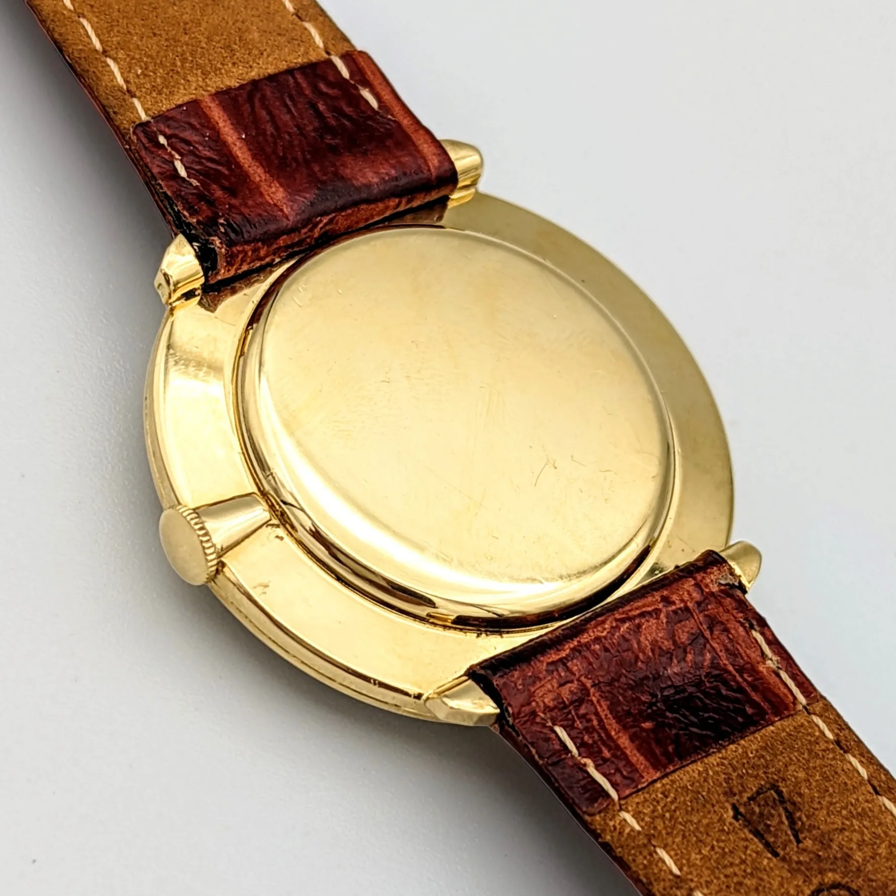 18K Solid Gold IWC De Luxe Wristwatch Swiss Made Cal. 401