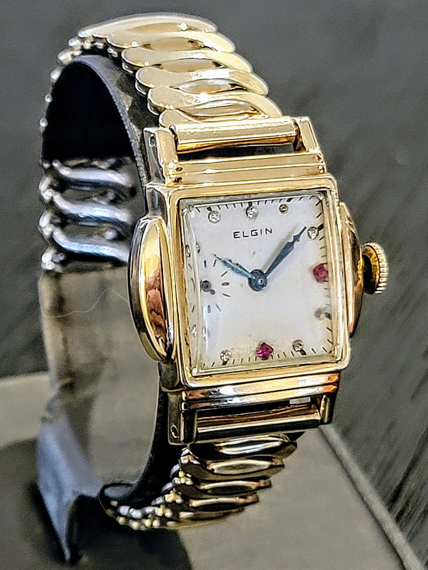 1920 ELGIN Watch Diamond & Ruby Dial Wristwatch Grade 431 U.S.A.