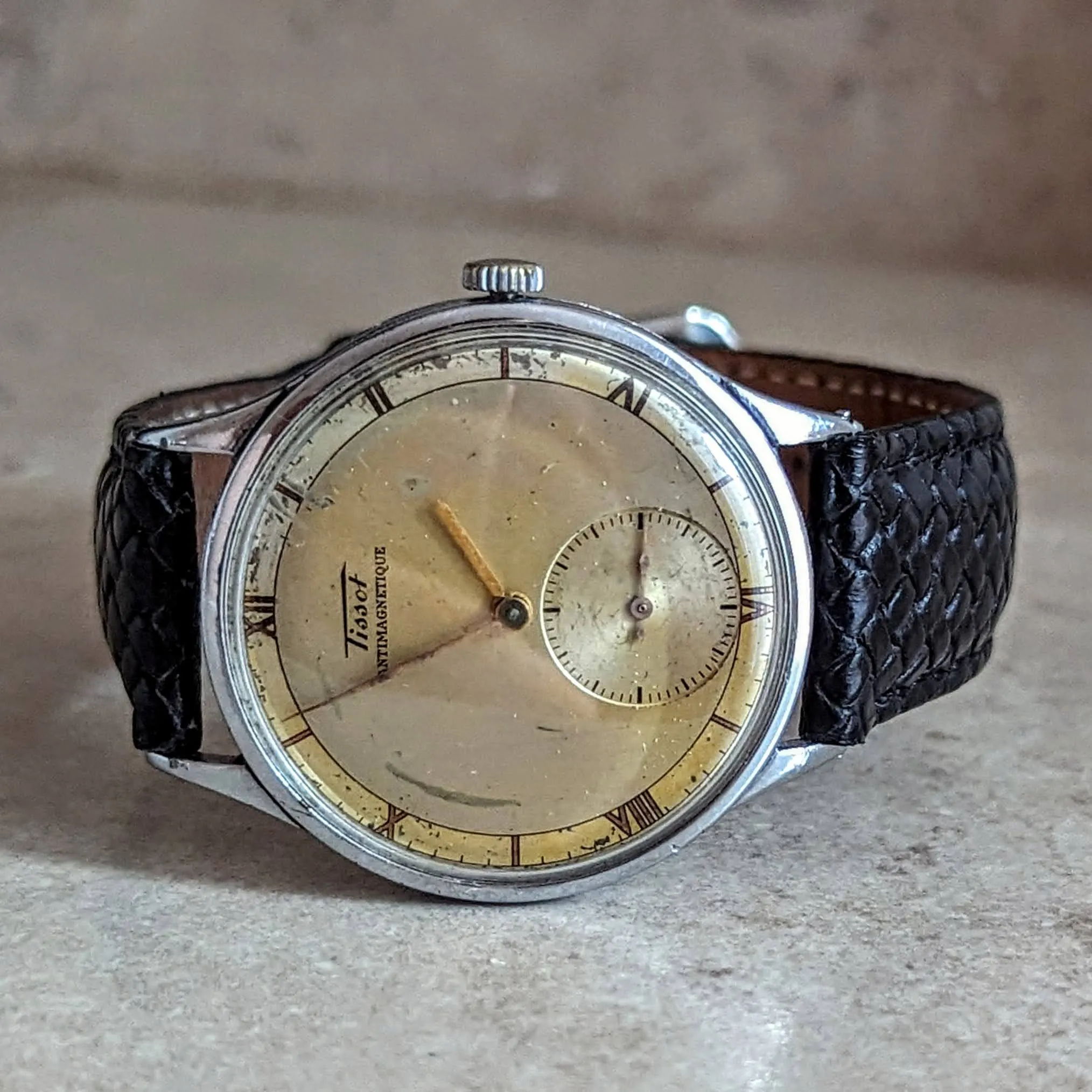 1943 TISSOT Antimagnetique Wristwatch Jumbo Case 35mm Swiss Watch