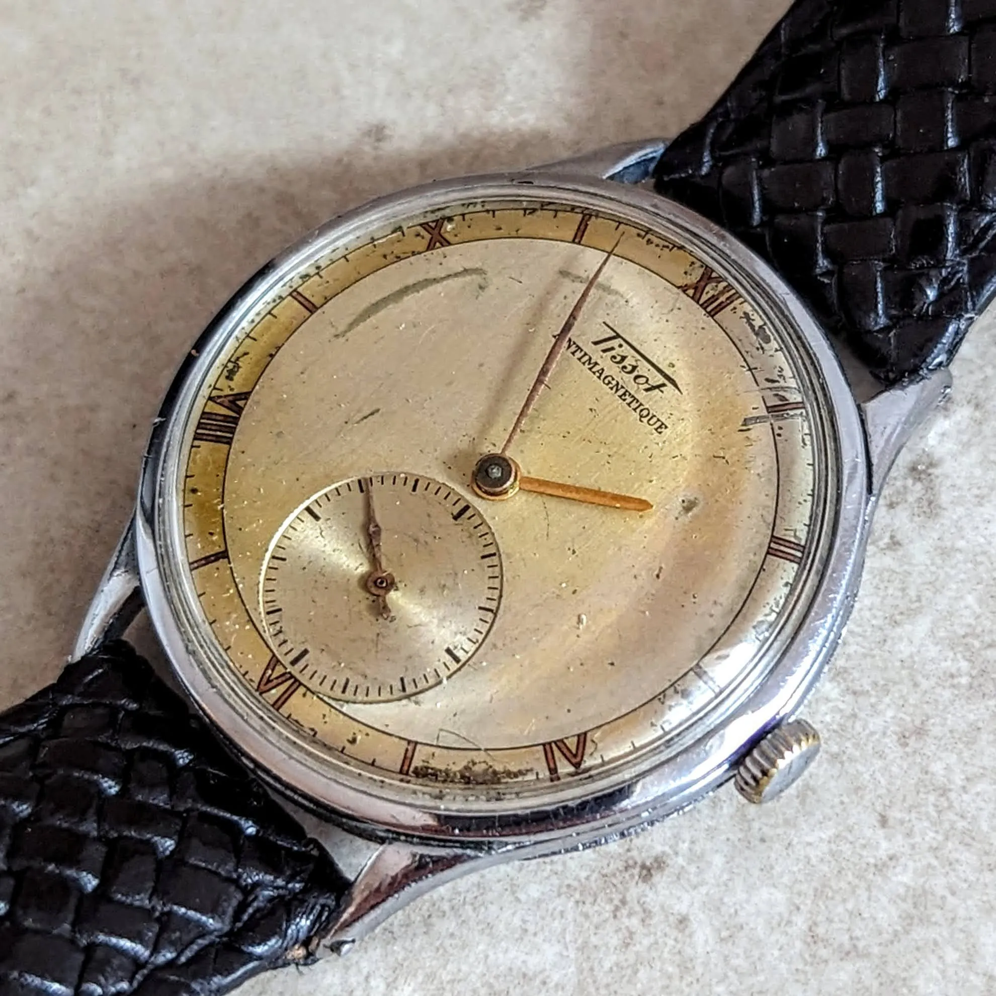 1943 TISSOT Antimagnetique Wristwatch Jumbo Case 35mm Swiss Watch
