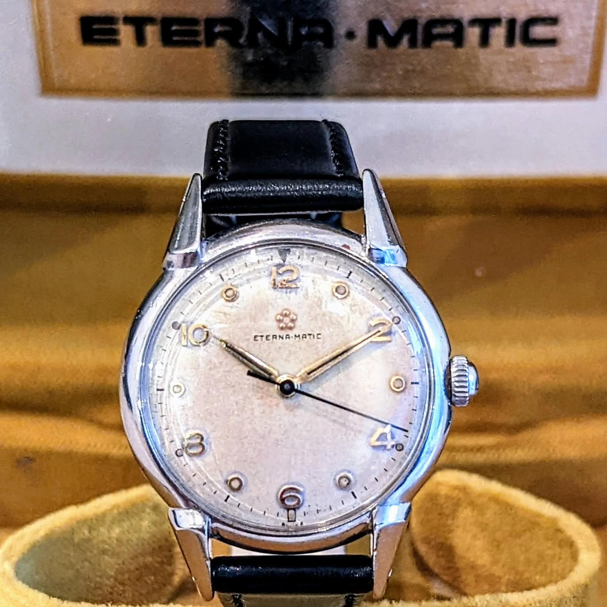 1950s ETERNA-MATIC Watch Vintage Automatic Wristwatch Fancy Lugs! - Box   Papers!