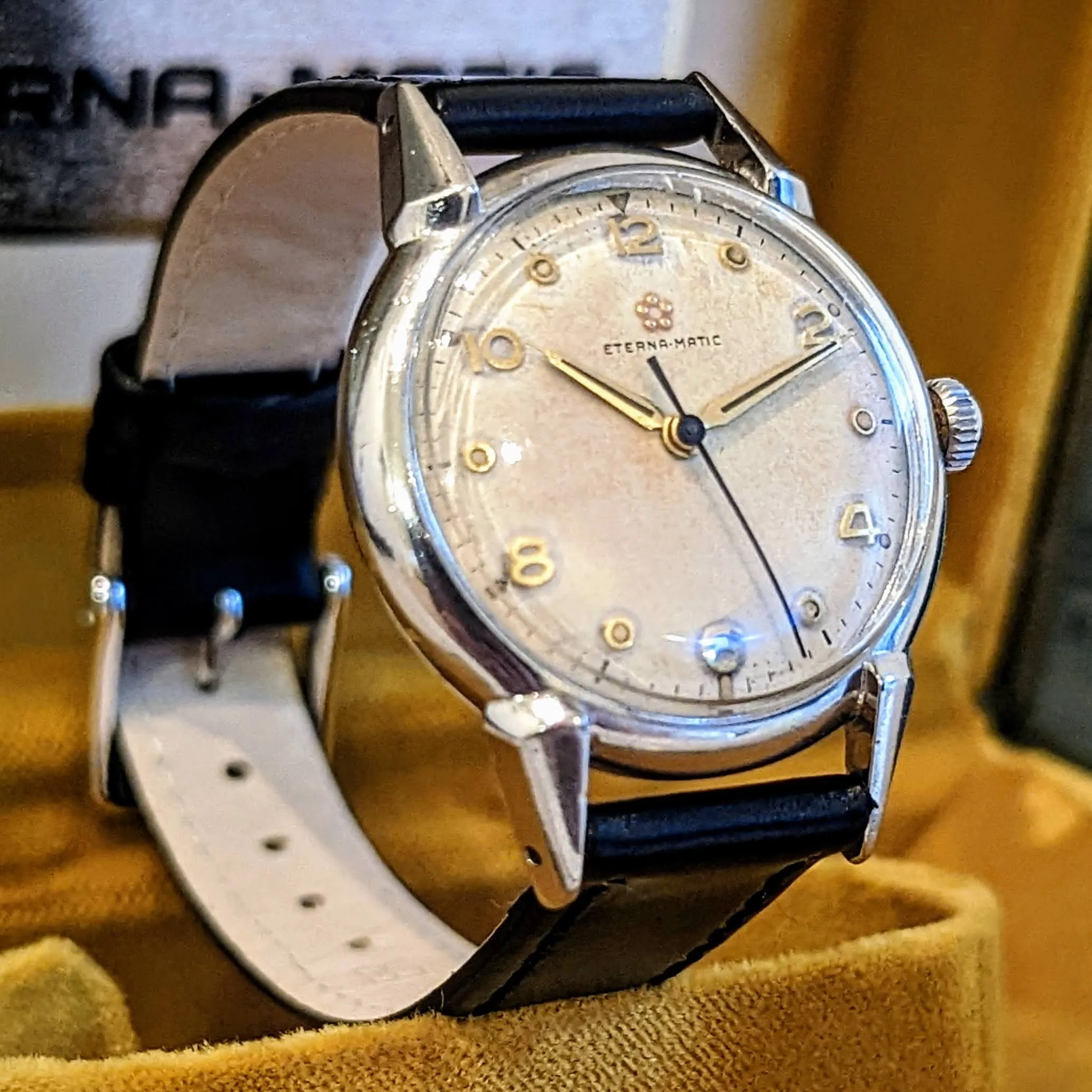 1950s ETERNA-MATIC Watch Vintage Automatic Wristwatch Fancy Lugs! - Box   Papers!