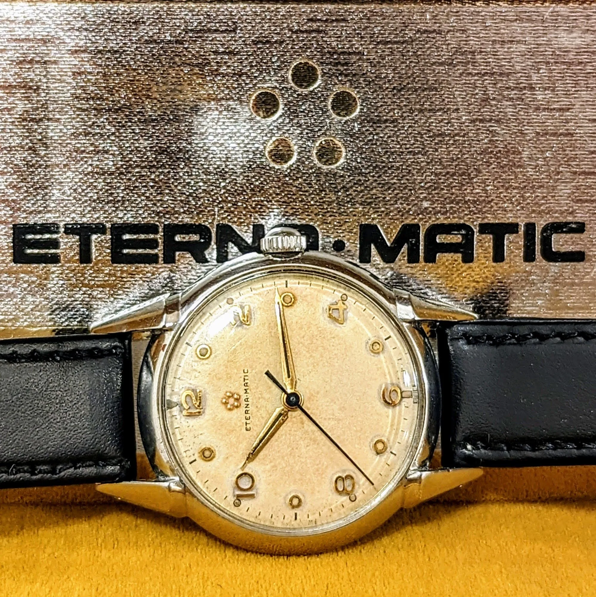 1950s ETERNA-MATIC Watch Vintage Automatic Wristwatch Fancy Lugs! - Box   Papers!