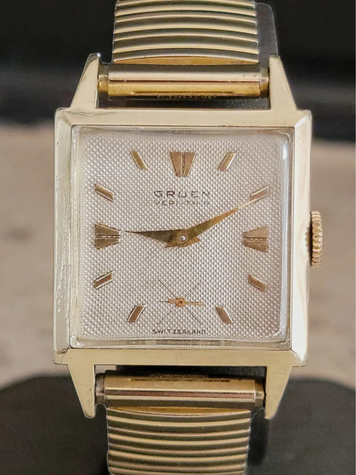 1952 GRUEN Veri-Thin Watch 17 Jewels Cal. 415 Swiss