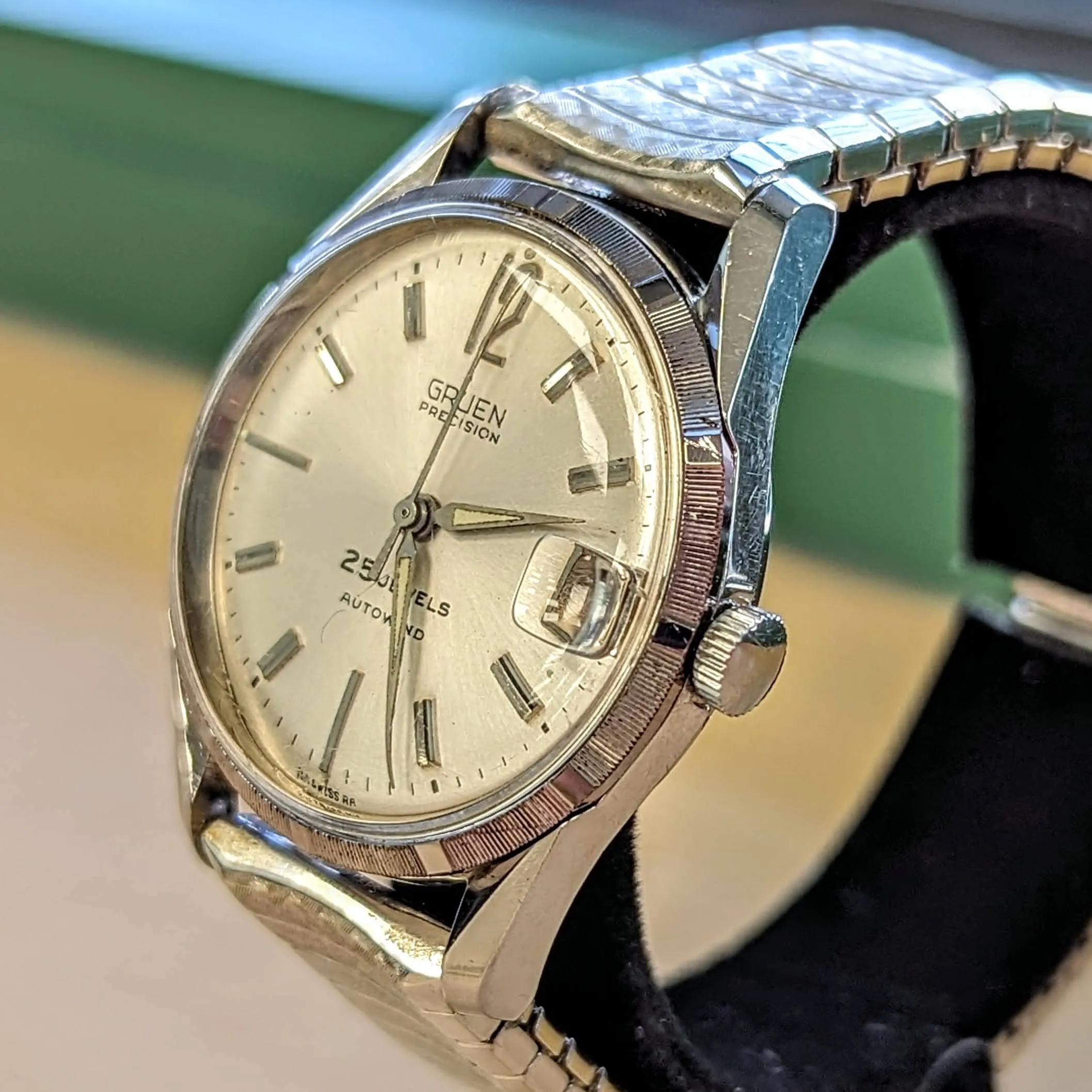 1960's GRUEN Precision Autowind Wristwatch 25 Jewels Cal. 712CA Swiss Made Watch