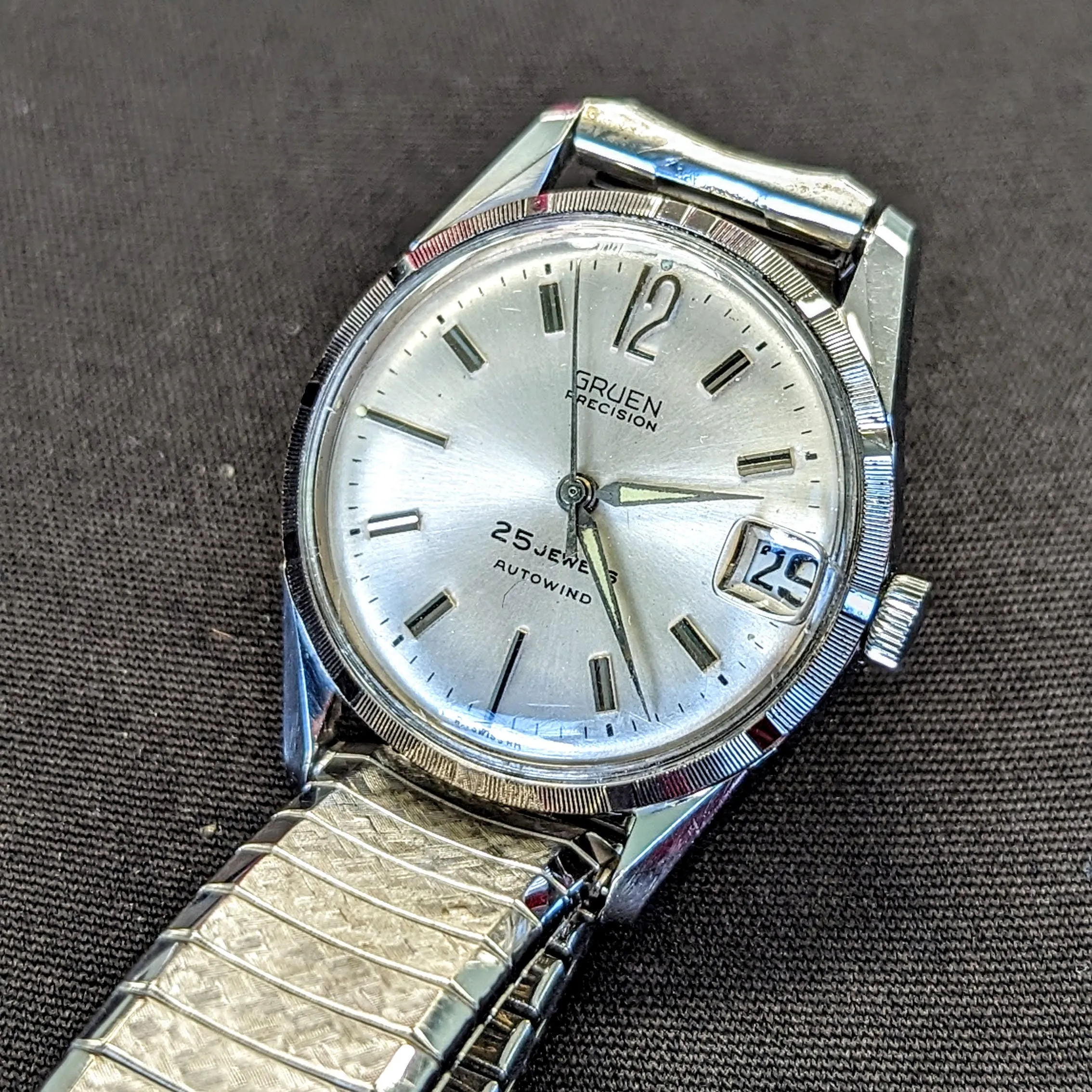 1960's GRUEN Precision Autowind Wristwatch 25 Jewels Cal. 712CA Swiss Made Watch