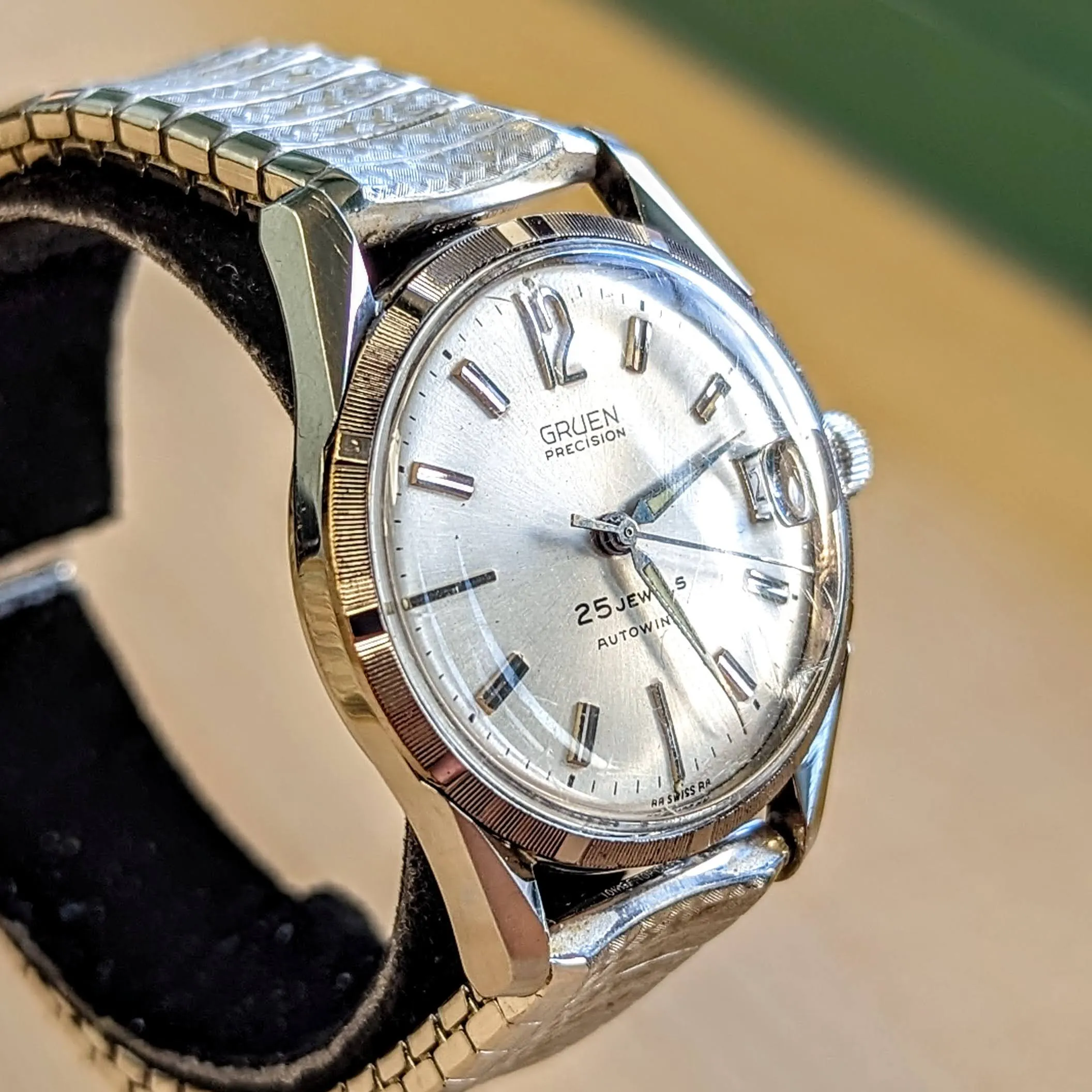 1960's GRUEN Precision Autowind Wristwatch 25 Jewels Cal. 712CA Swiss Made Watch