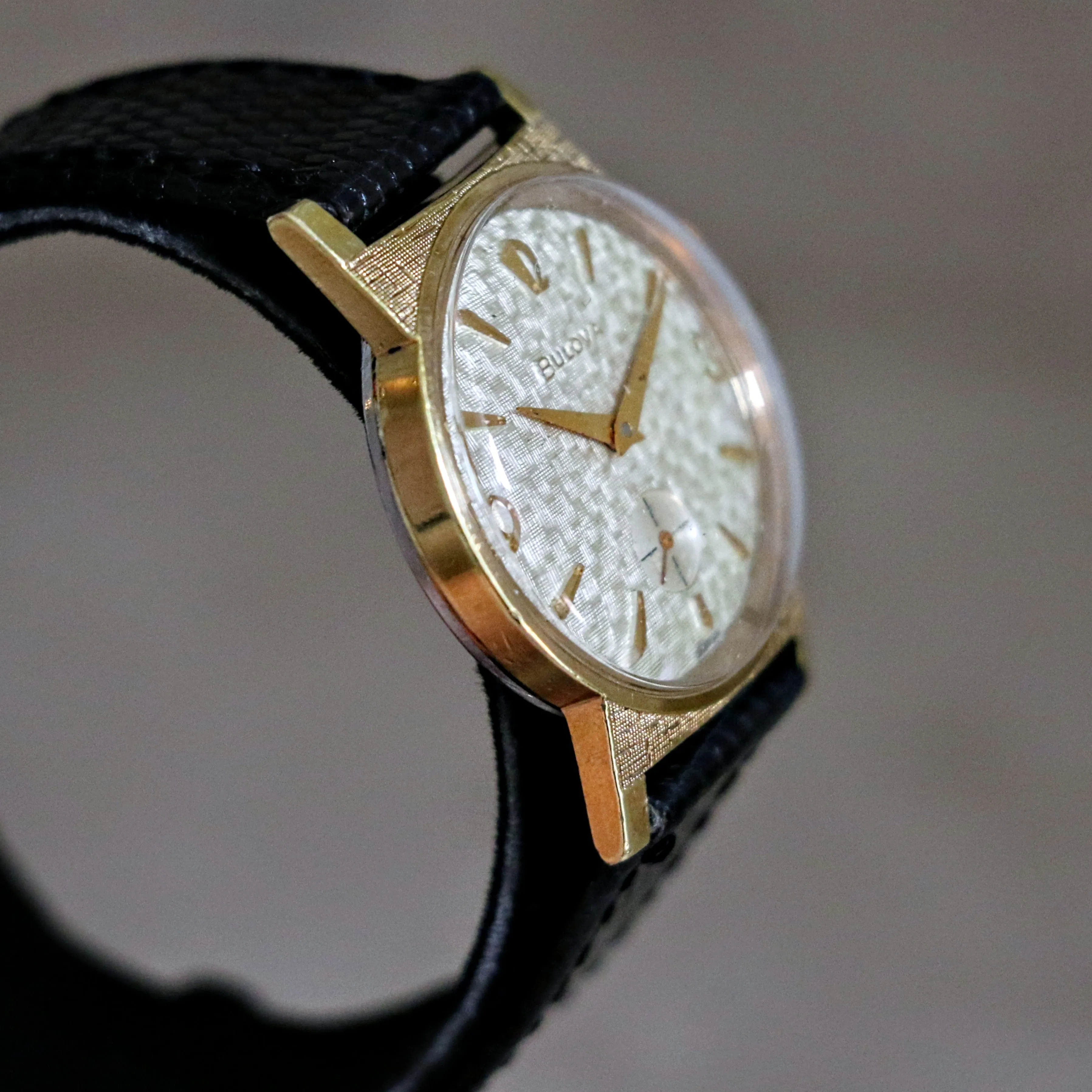 BULOVA 1965 American Eagle "D" Watch 17 Jewels Swiss Made Vintage Wristwatch