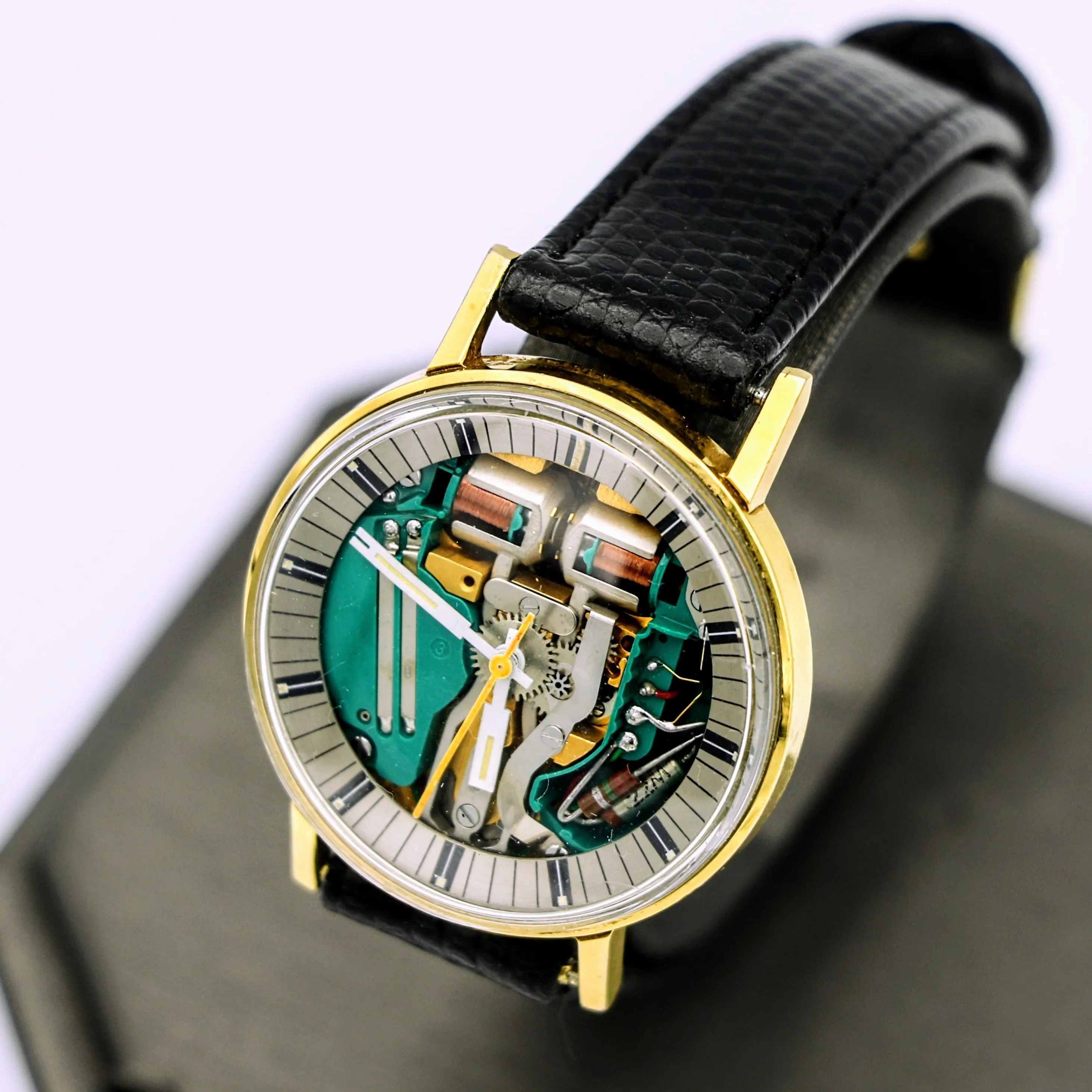 BULOVA Accutron SpaceView Writswatch Electronically Controlled 214 Tuning Fork Watch