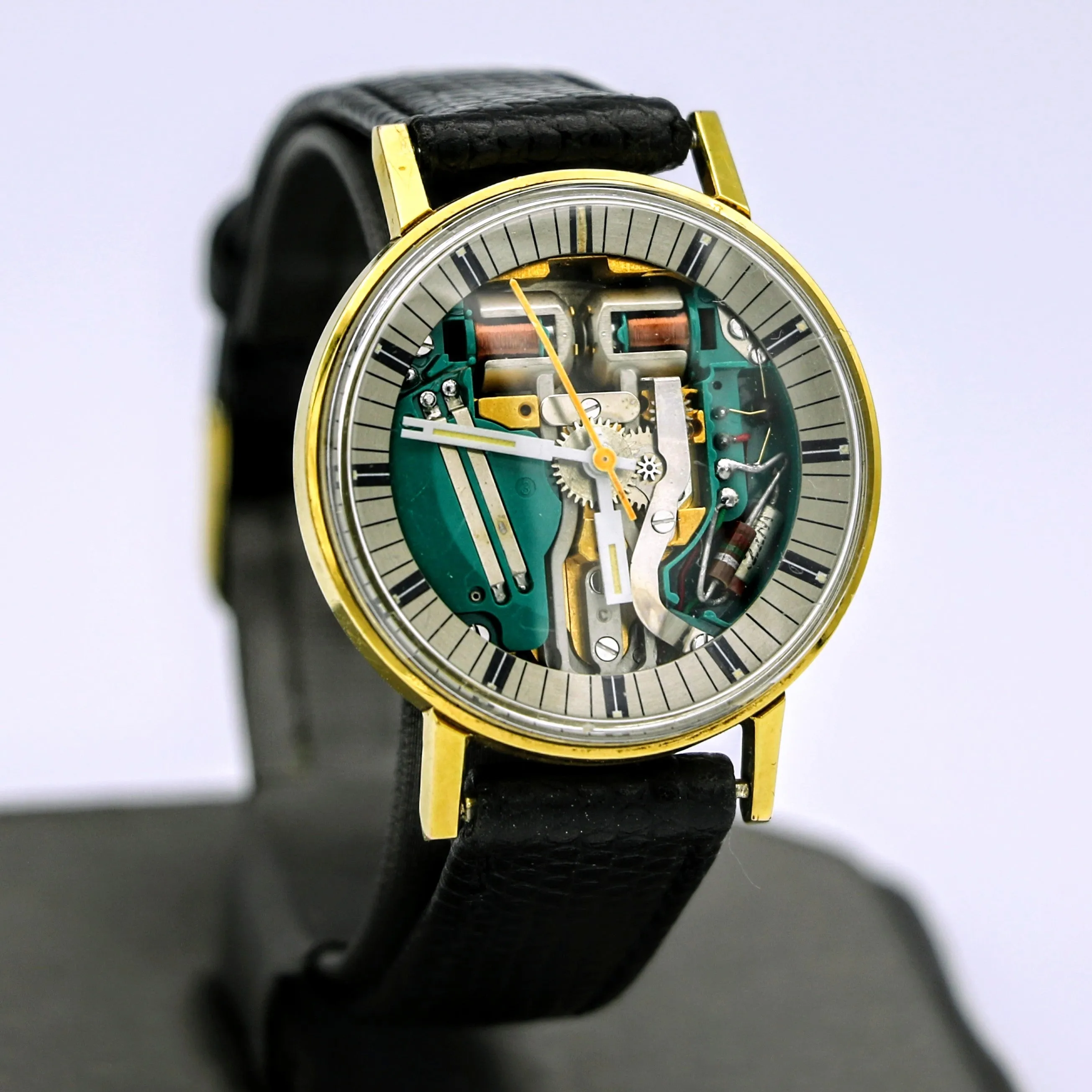 BULOVA Accutron SpaceView Writswatch Electronically Controlled 214 Tuning Fork Watch