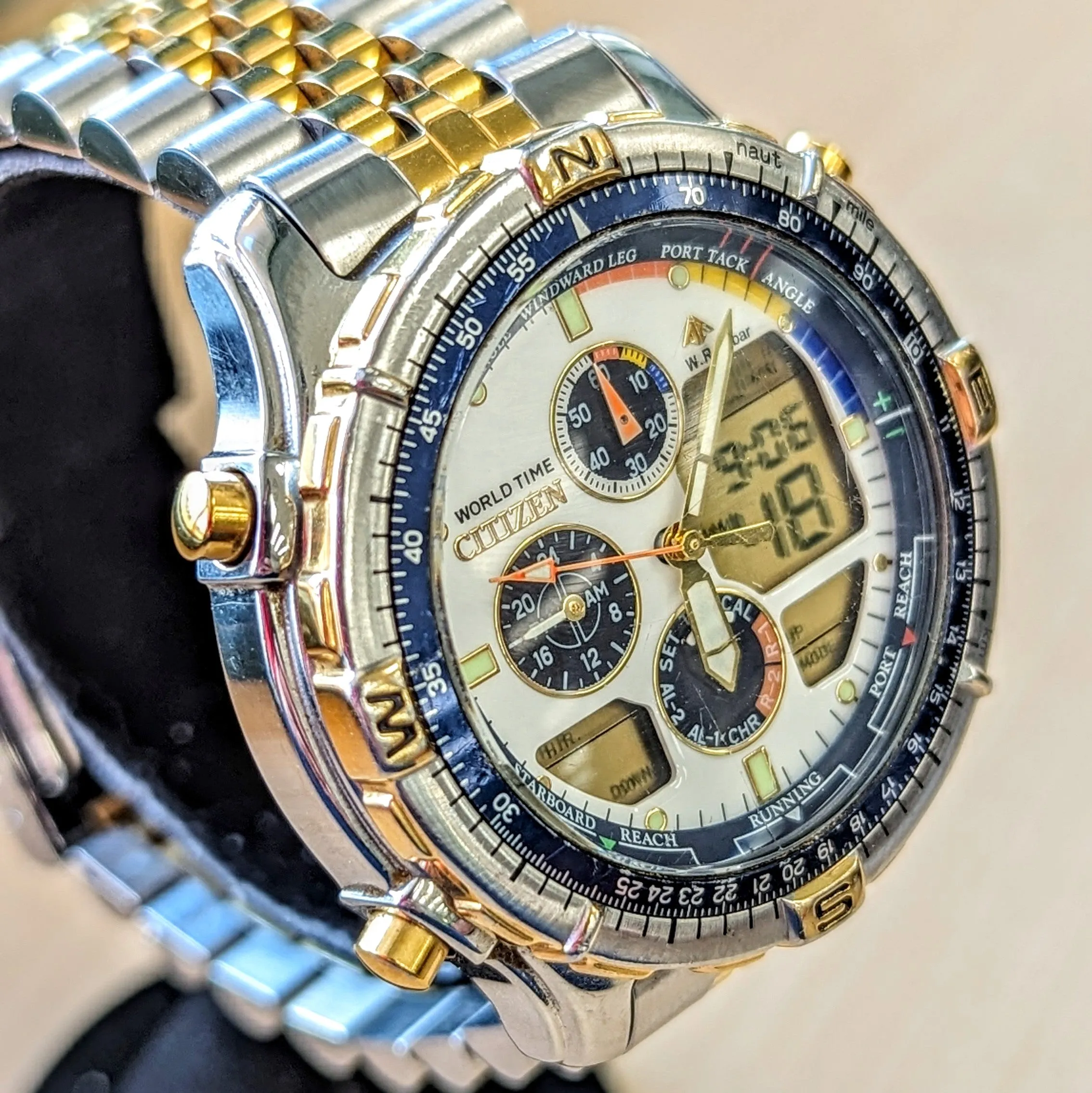 CITIZEN Navisurf Promaster World Time Watch C320-Q00524 Analog & Digital Wristwatch
