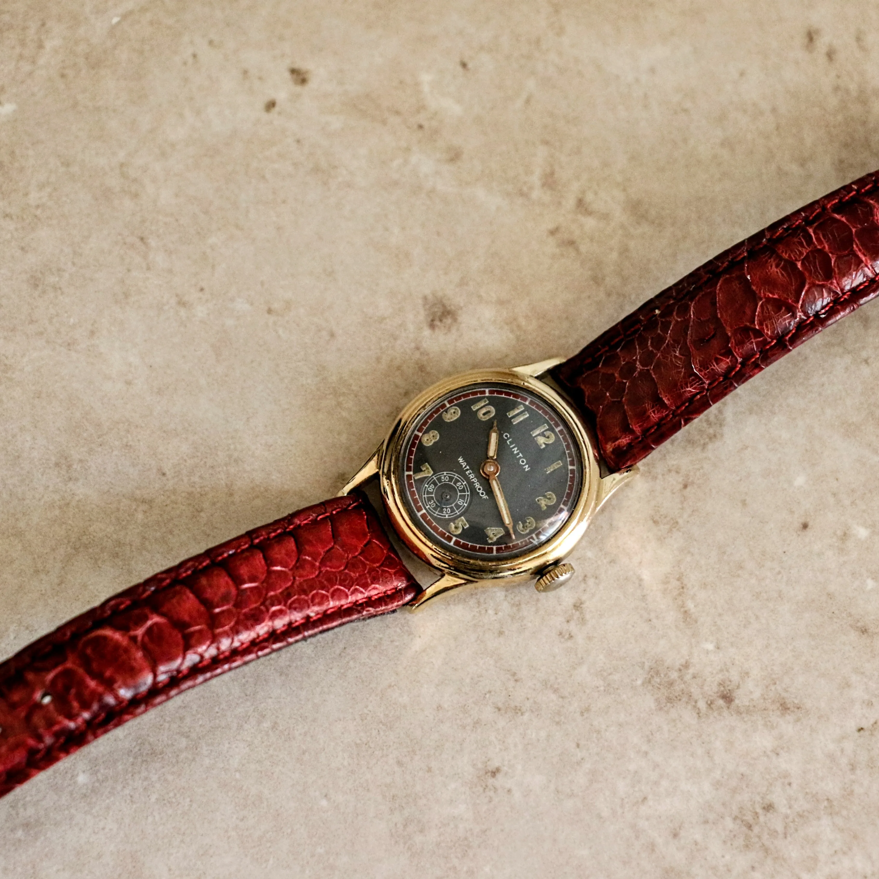 CLINTON Waterproof Wristwatch Grey Dial 17 Jewels 29mm Swiss Made Watch