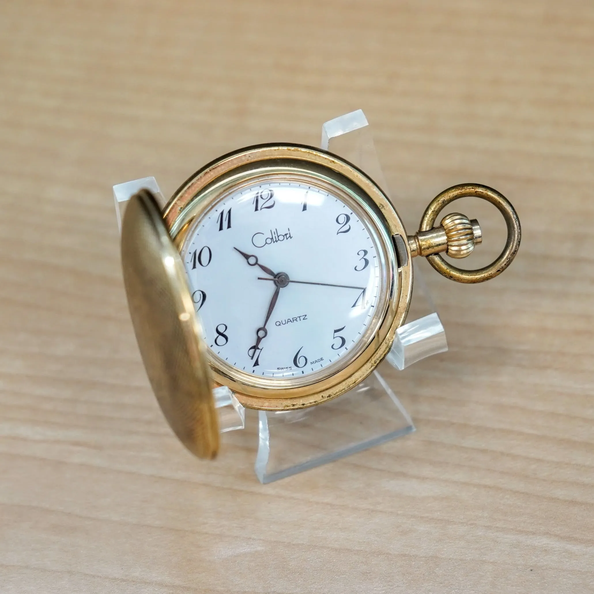 COLIBRI Quartz Pocket Watch Hunter Case Swiss Made - Gold Tone Engraved Case - Original Box!