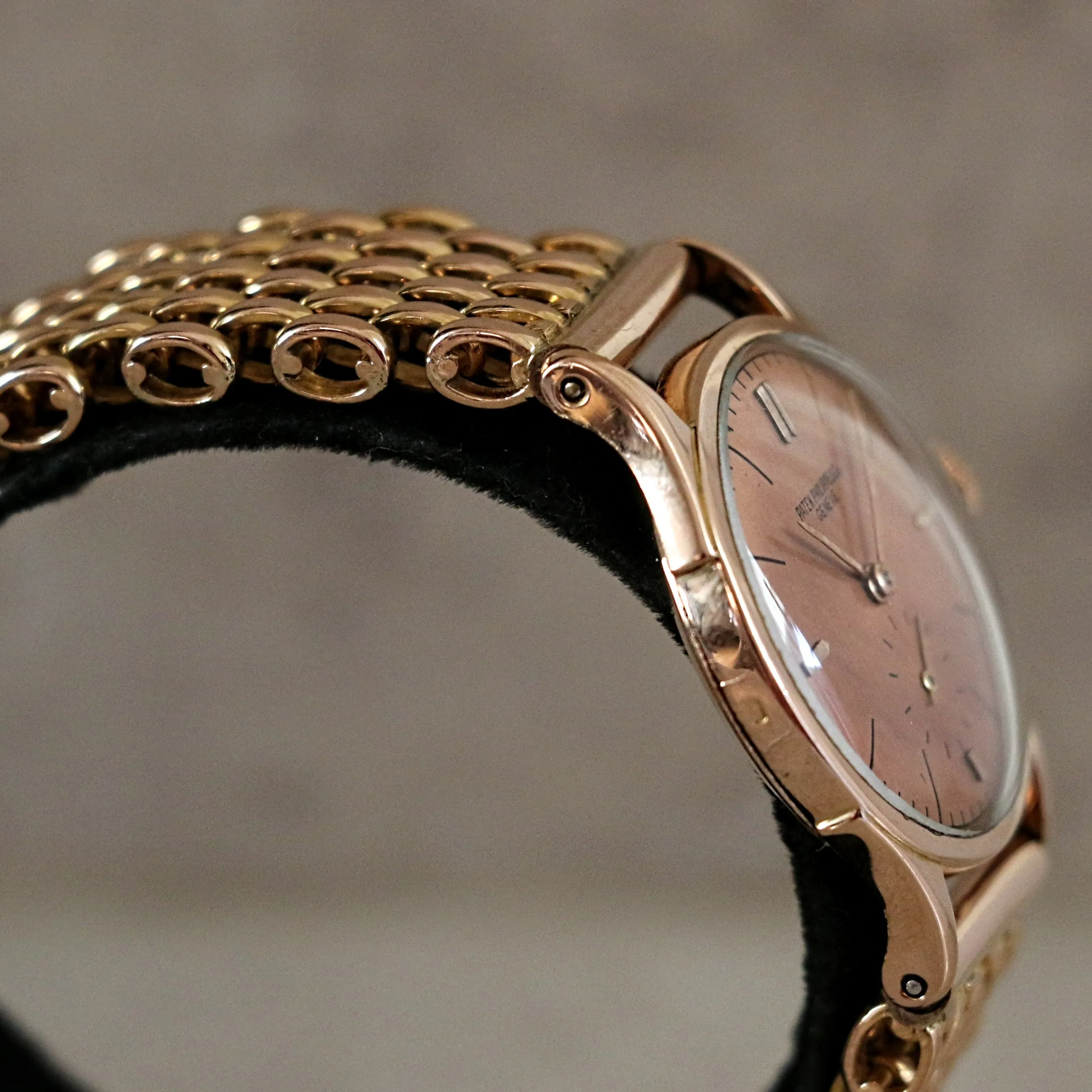 Historic and Exceedingly Rare Patek Philippe Wristwatch Ref. 1515 Truly Exceptional 18K Rose Gold