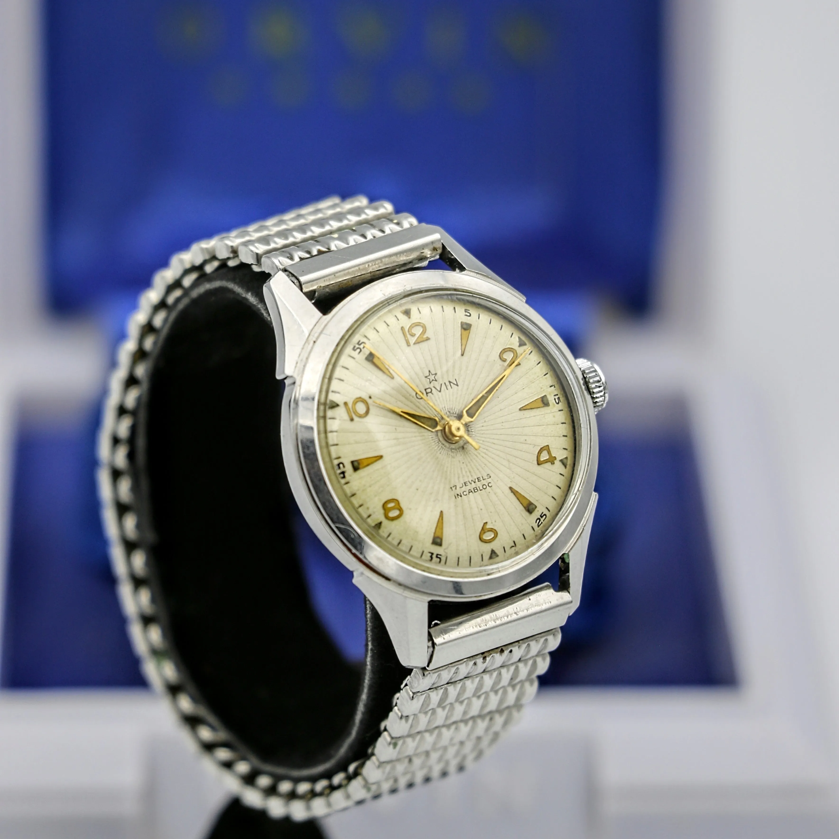 ORVIN Incabloc Watch 17 Jewels 32mm France Made Wristwatch Original Box!