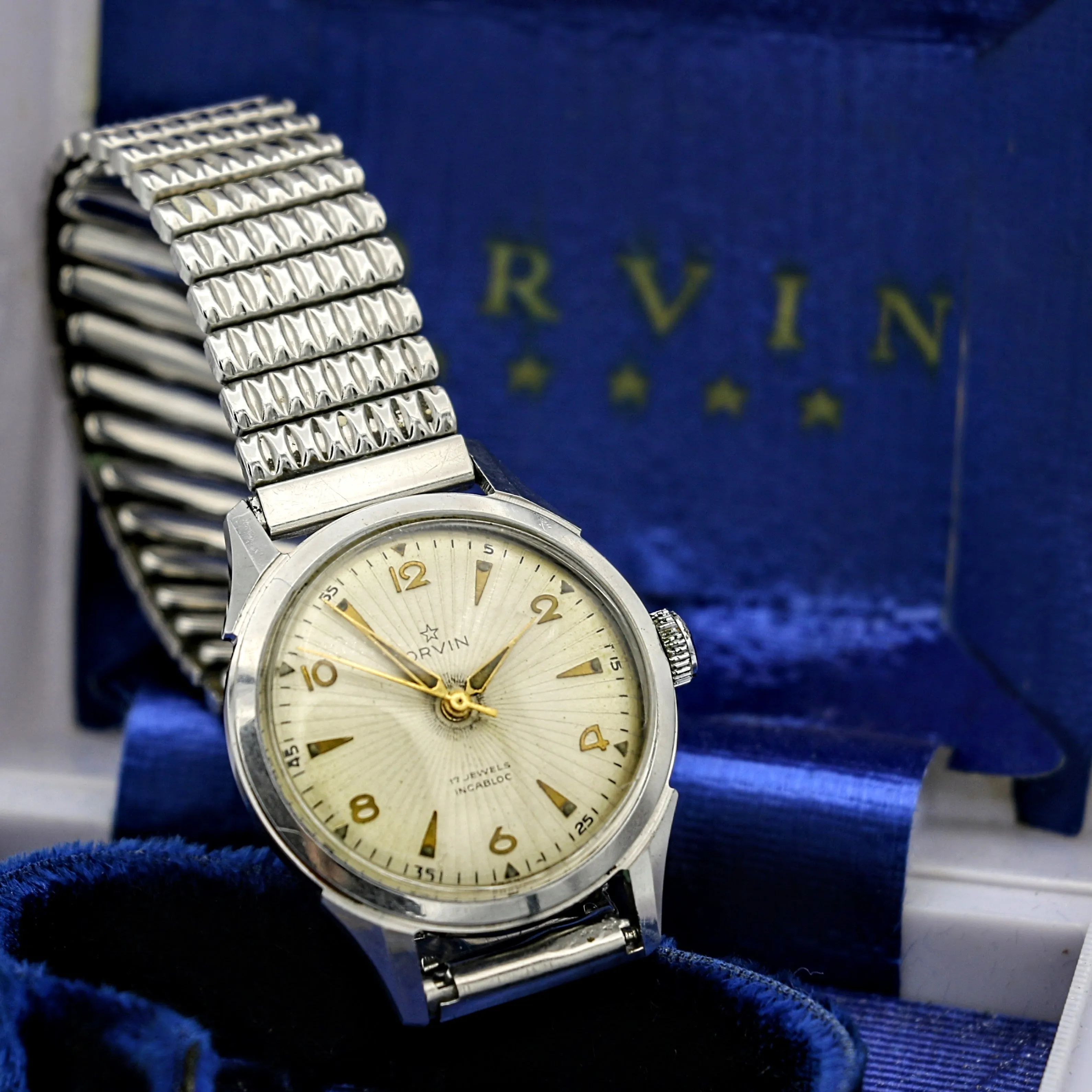 ORVIN Incabloc Watch 17 Jewels 32mm France Made Wristwatch Original Box!