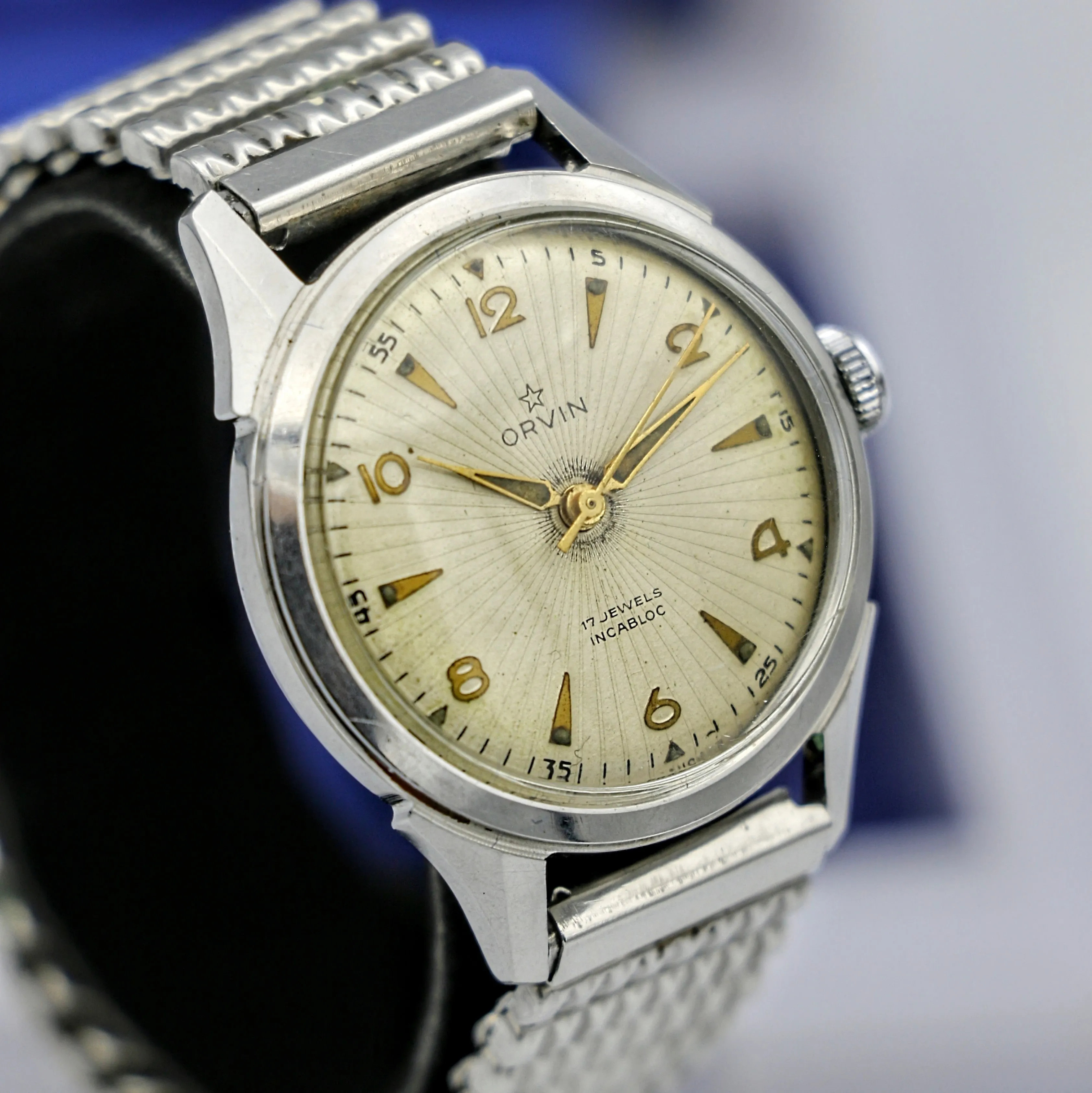 ORVIN Incabloc Watch 17 Jewels 32mm France Made Wristwatch Original Box!