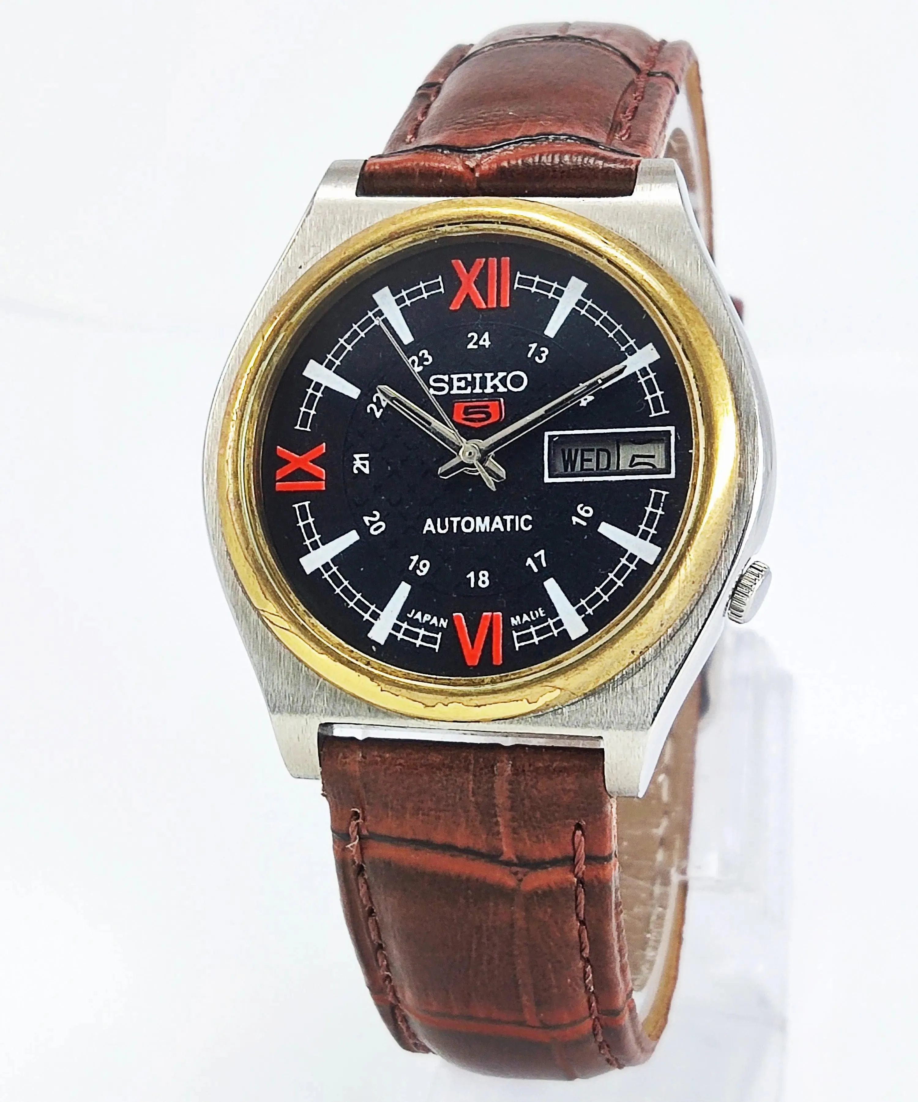 Seiko 5 Automatic-7009A Analog 17 Jewels Day Date Black Dial Men's Wrist Mechanical Watch