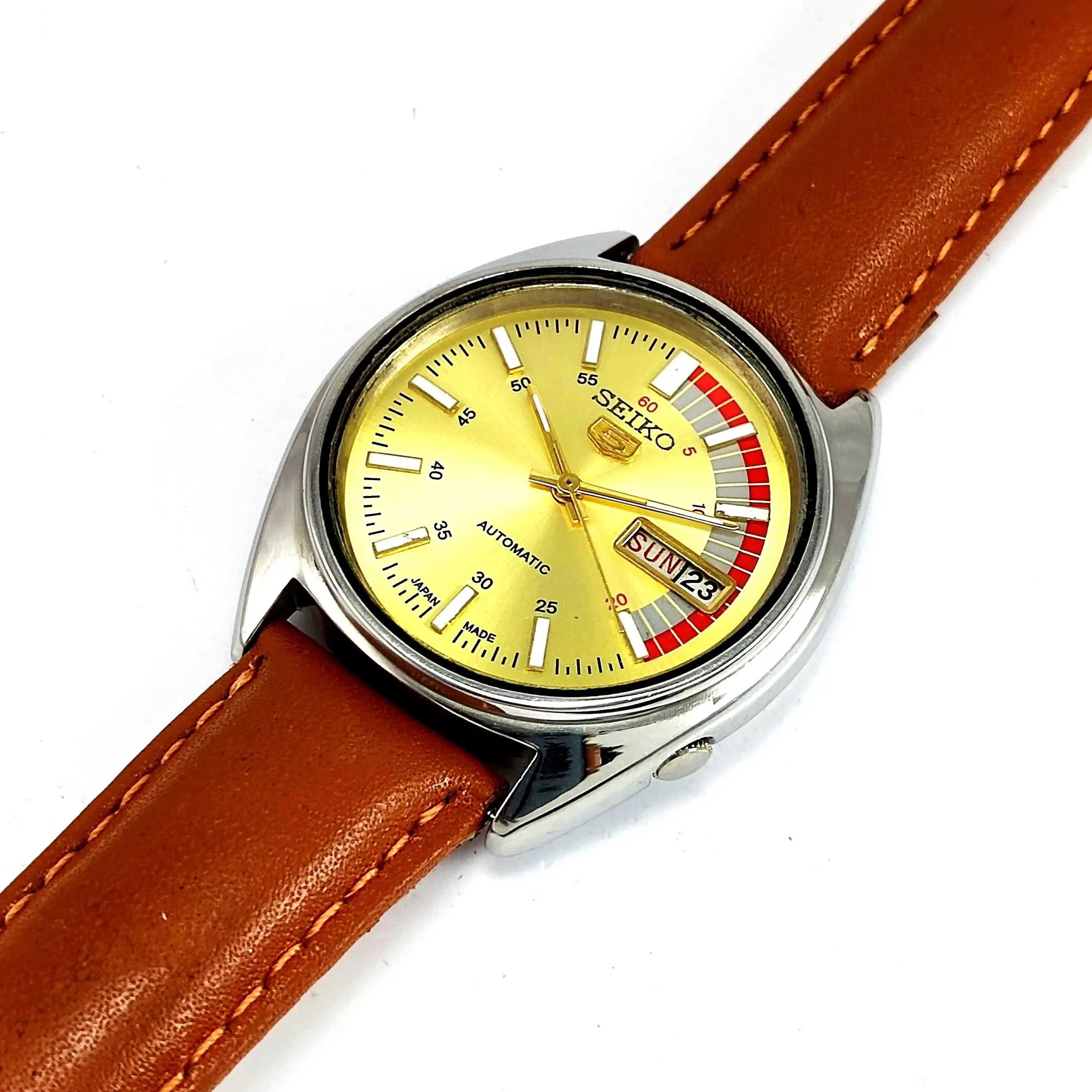 Seiko 5 Mechanical Automatic-6309A Golden Dial 17 Jewels Day Date Men's Wrist Watch