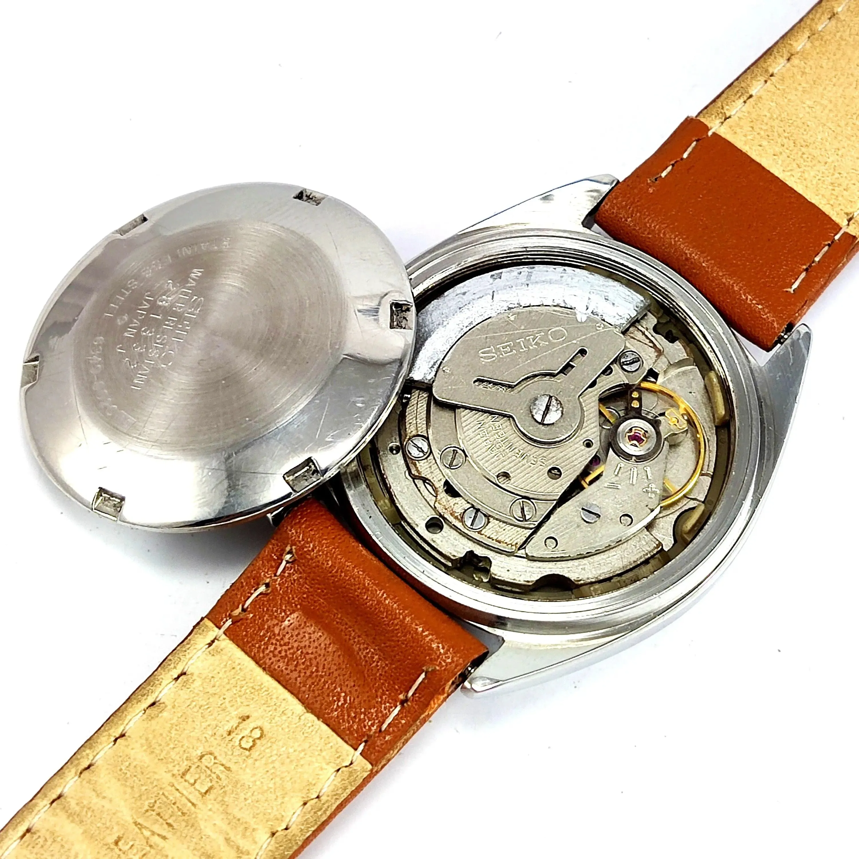 Seiko 5 Mechanical Automatic-6309A Golden Dial 17 Jewels Day Date Men's Wrist Watch